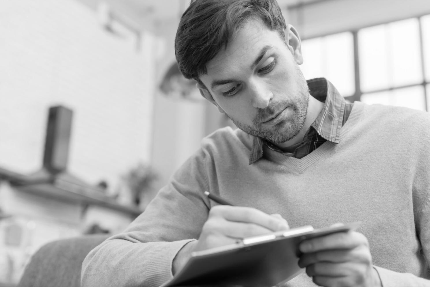 Praktische Umsetzung von Finanzplanung im Alltag